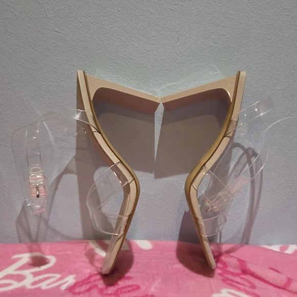 INC Women's Averna Criss- Cross Front Ankle Strap Clear Heel, Size 8.5M - Picture 6 of 9